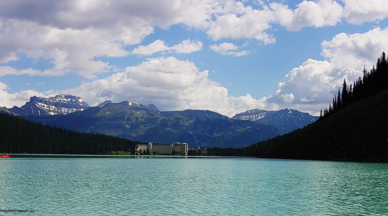 Chateau Lake Louise, Alberta